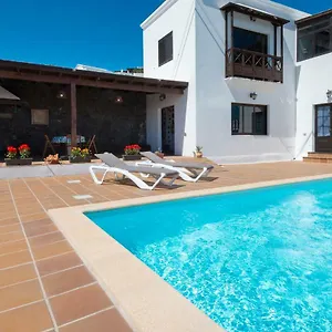 https://apartamento-casa-belen.puertodelcarmen-hotels.org